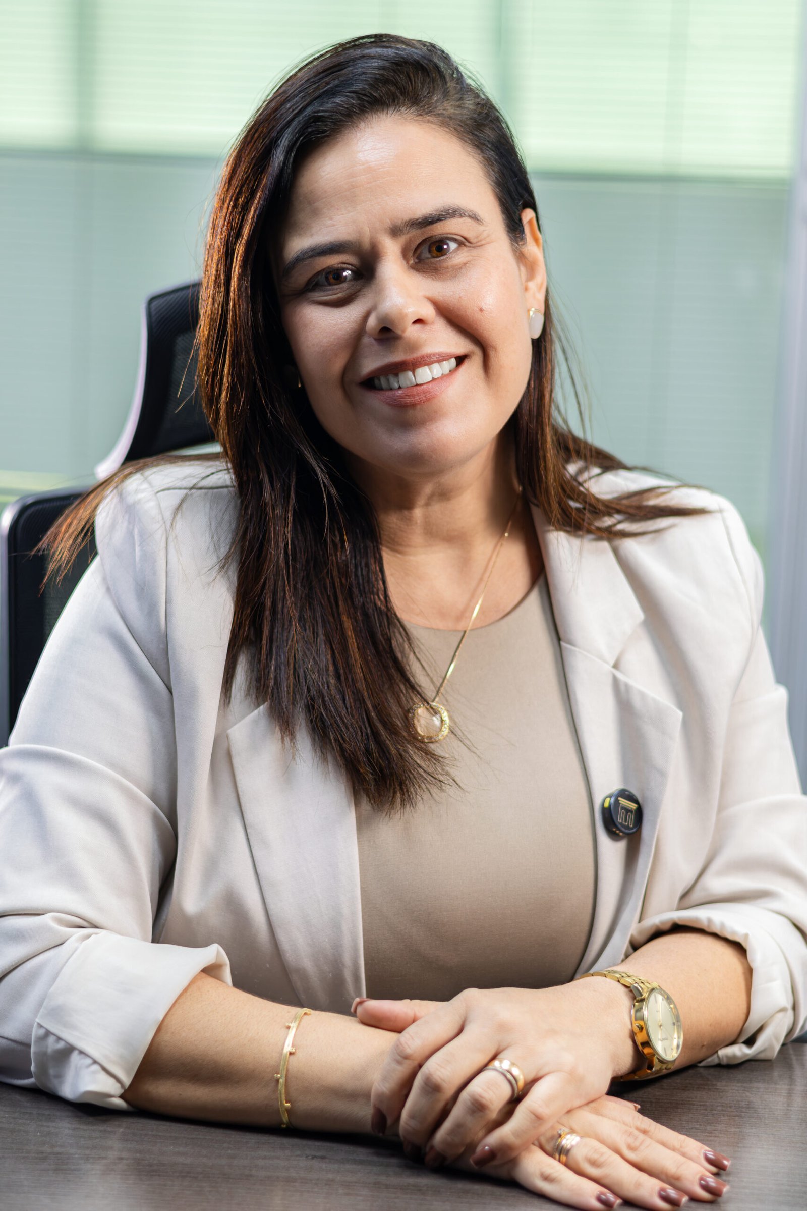 Autora do Empresário Imune